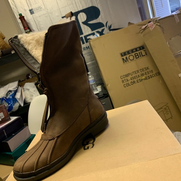 UGG Shoes - Boots UGG new waterproof